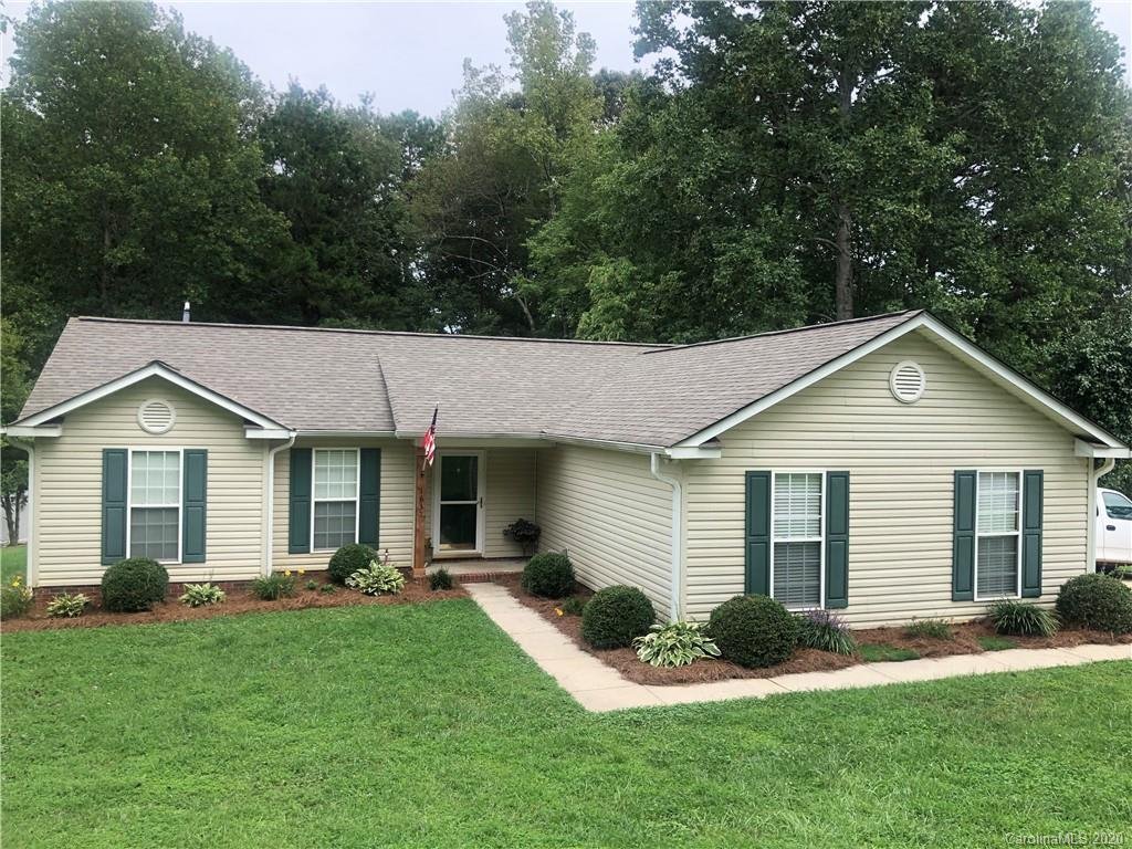 Property image 1 at 163 Rocky Knoll Court, Denver, NC 28037