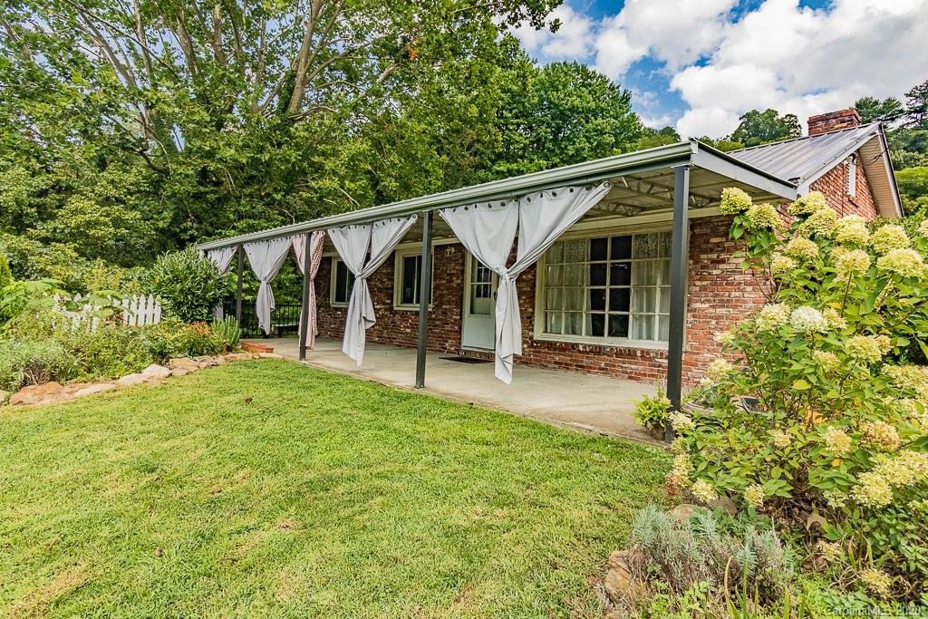 Property image 1 at 429 Weaverville Road, Asheville, NC 28804