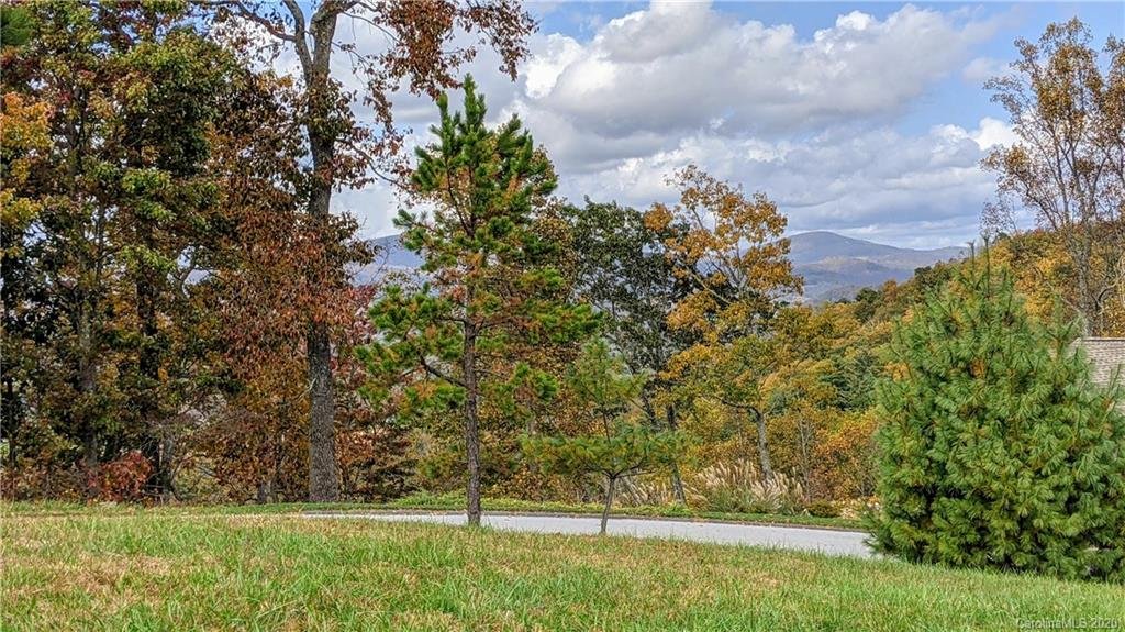 Property image 1 at 323 Eagles Eye Drive, Hendersonville, NC 28792