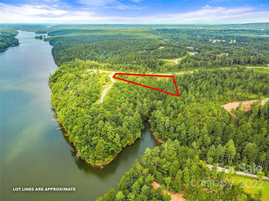 Property image 1 at 1530 Waters Edge Drive, Granite Falls, NC 28630