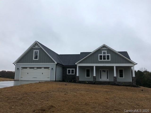 Property image 1 at 825 Oak Ridge Farms Circle, Newton, NC 28658