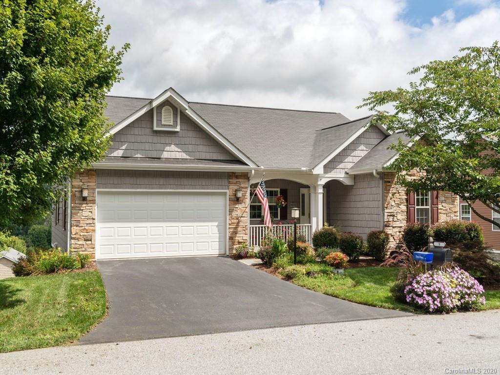 Property image 1 at 9 Headwater Drive, Hendersonville, NC 28739