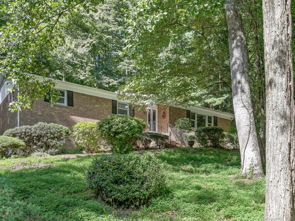 Property image 1 at 158 Long John Drive, Hendersonville, NC 28791