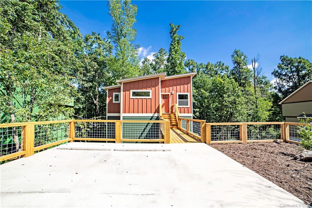 Property image 1 at 12 Crestwood Lane, Candler, NC 28715