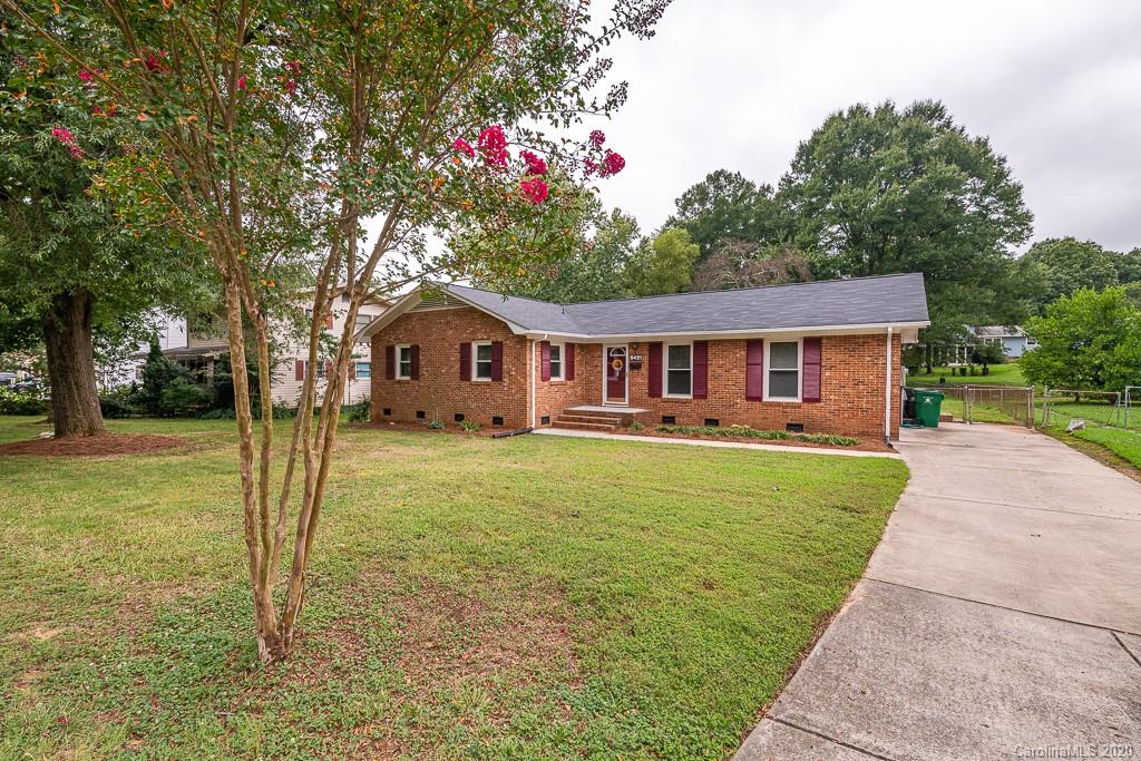 Property image 1 at 6421 Hidden Forest Drive, Charlotte, NC 28213