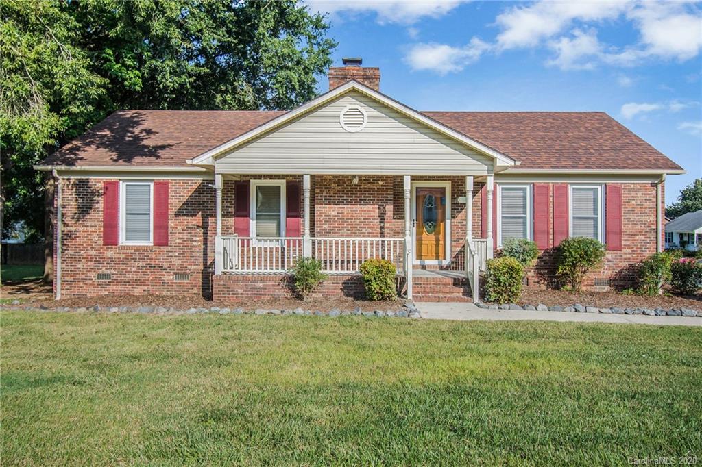 Property image 1 at 1422 Midlake Avenue, Kannapolis, NC 28083