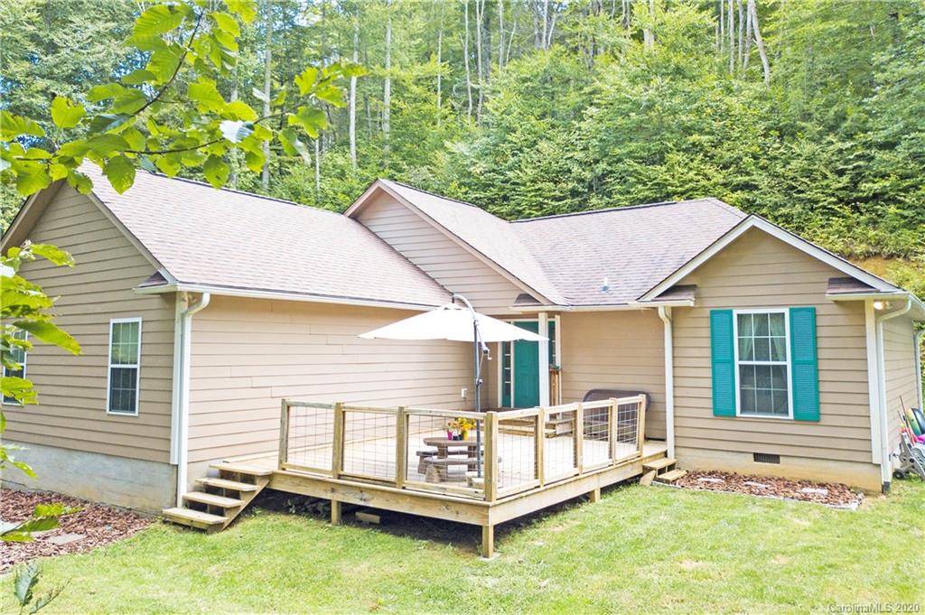 Property image 1 at 116 Susanna Cove Road, Mars Hill, NC 28754