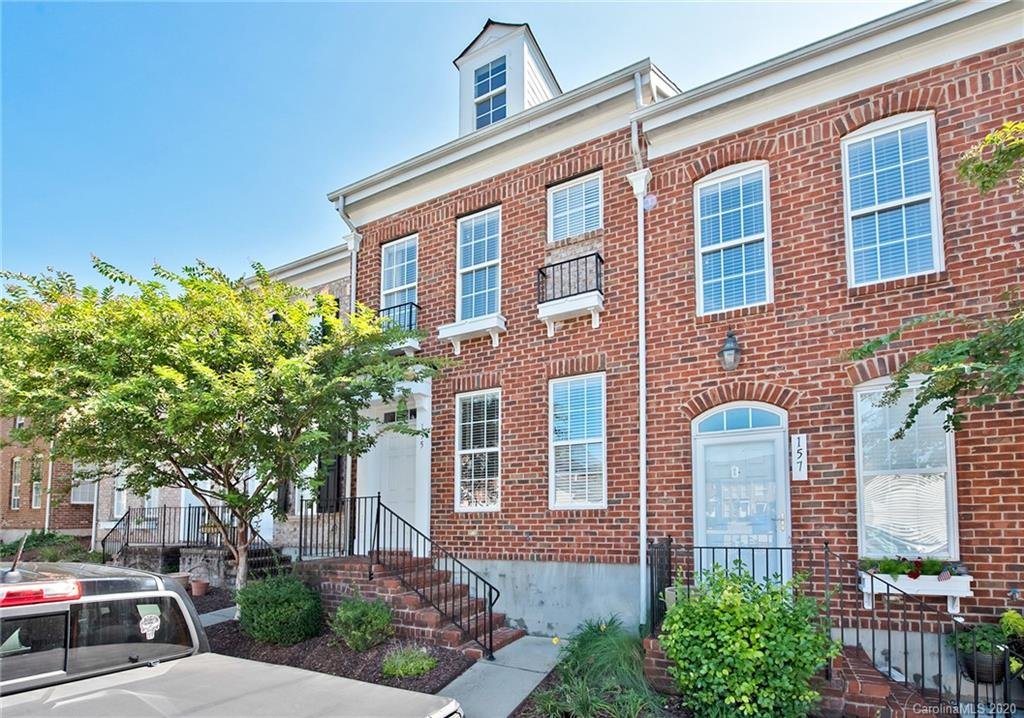 Property image 1 at 155 Quarter Lane, Mooresville, NC 28117