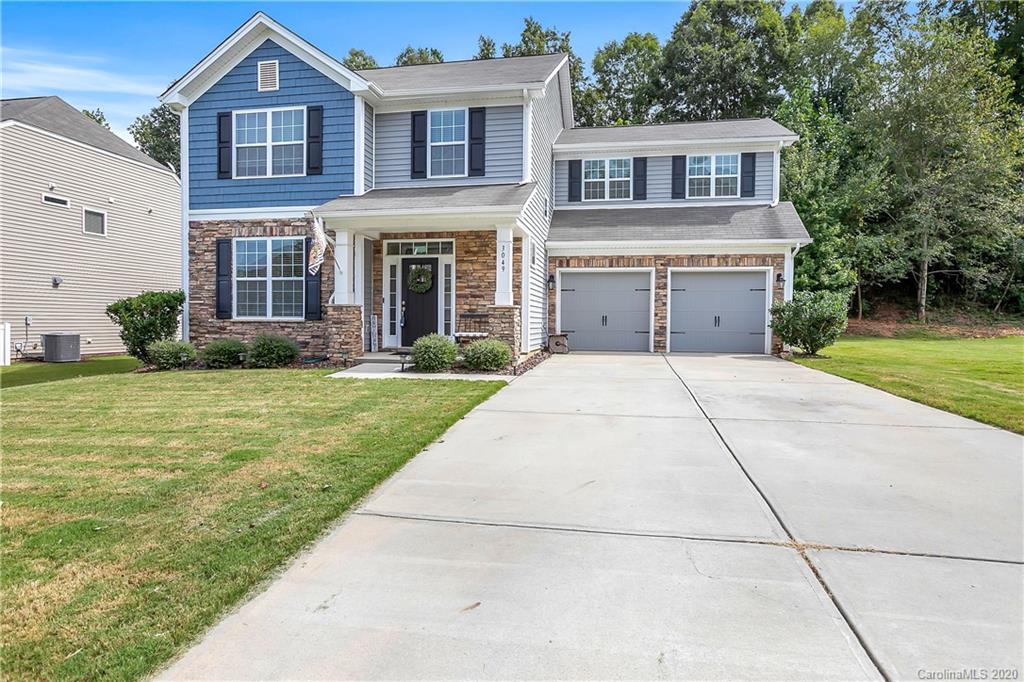 Property image 1 at 3049 Collin House Drive, Fort Mill, SC 29715