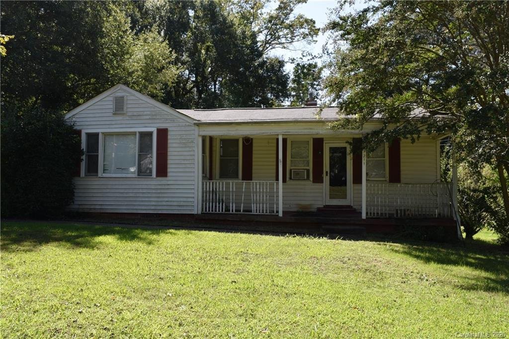 Property image 1 at 1211 Chronicle Avenue, Gastonia, NC 28052