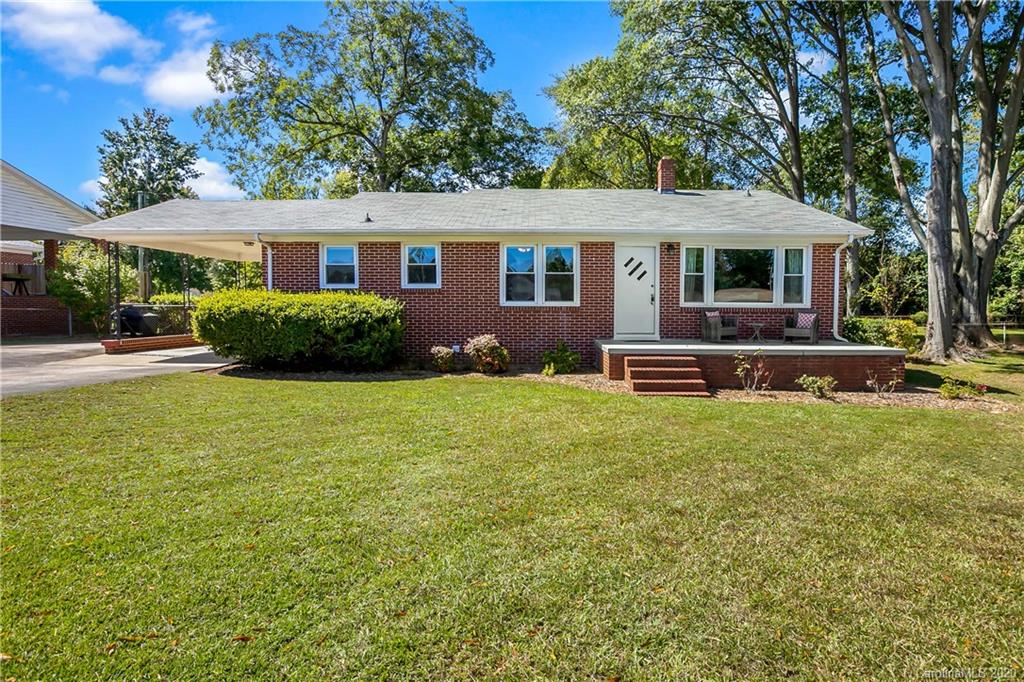 1032 Clarkson Street