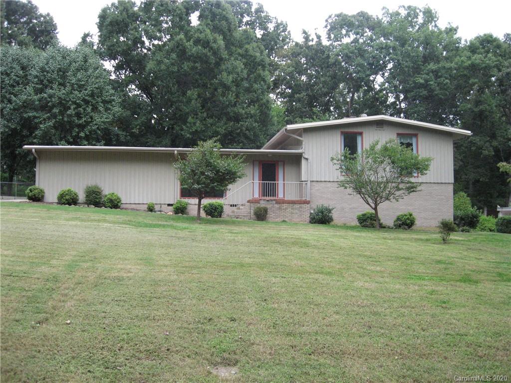 110 Tall Pine Circle