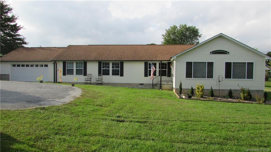 Property image 1 at 11 N Marjorie Lane, Hendersonville, NC 28792