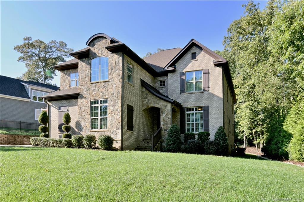 19005 Lakehouse Pointe Drive