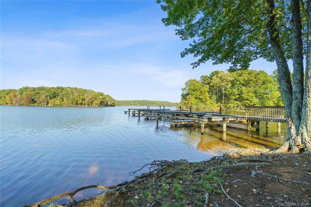 Property image 1 at 915 Northeast Drive, Davidson, NC 28036