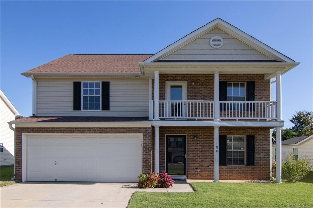 1029 Village Green Lane