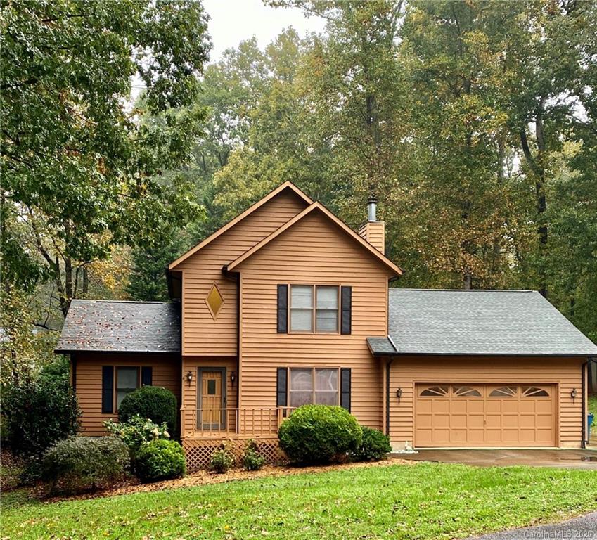 Property image 1 at 1100 Hidden Creek Court, Hickory, NC 28601
