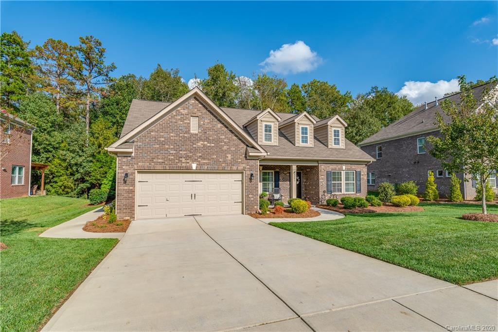 Property image 1 at 5201 Poplar Knoll Drive, Matthews, NC 28105