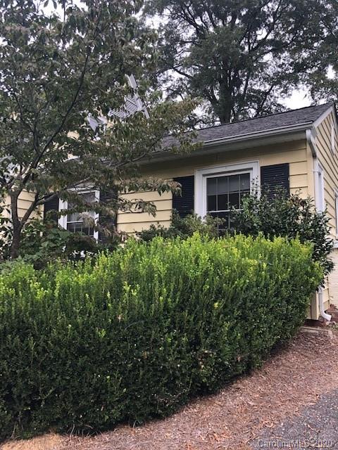 Property image 1 at 210 Forest Hill Lane, Gastonia, NC 28052