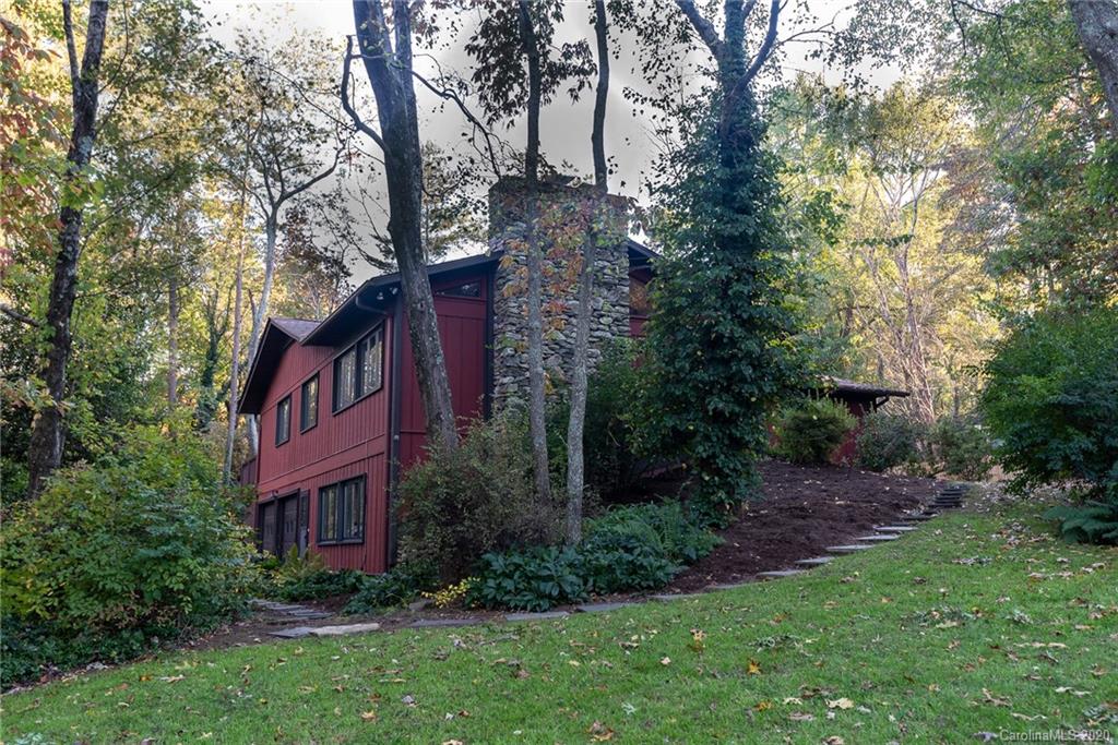 3115 Hickory Hill Road