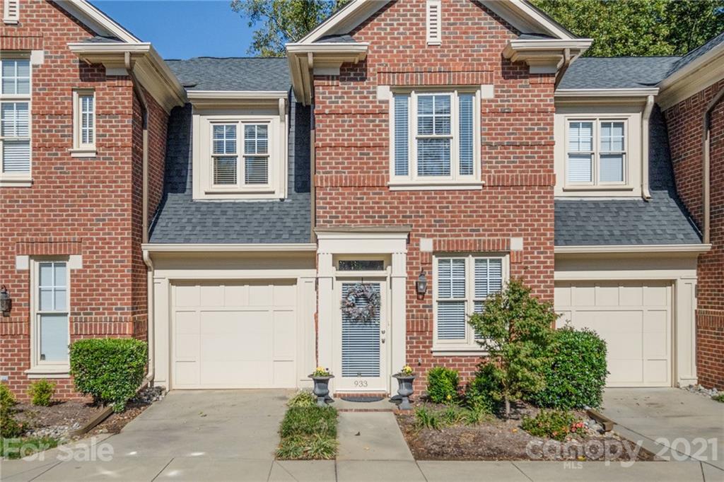 933 Park Slope Drive