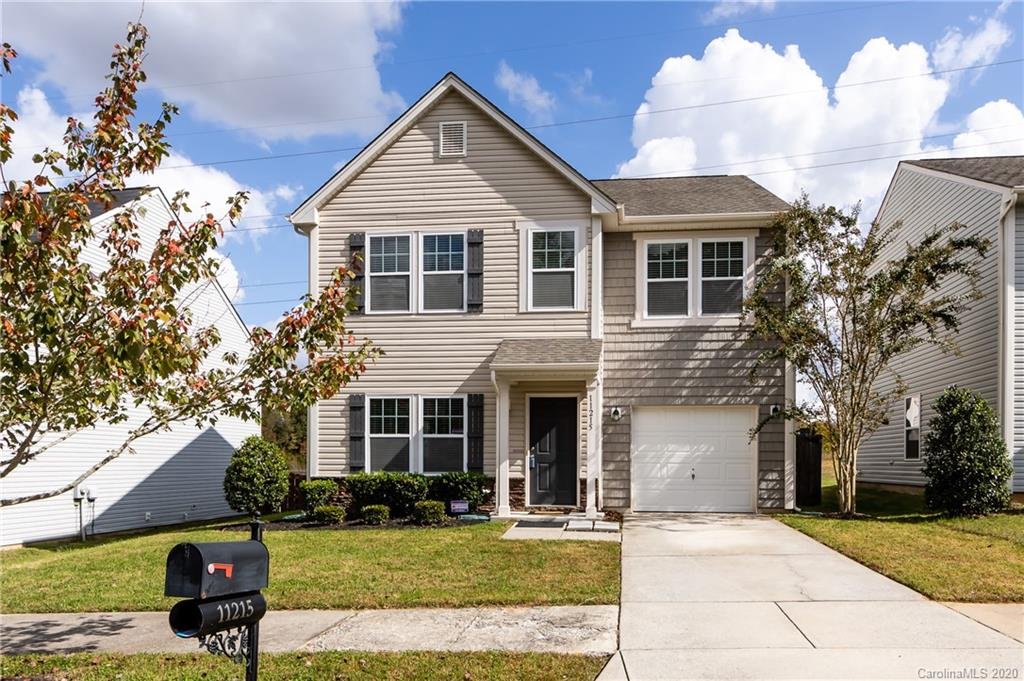 Property image 1 at 11215 Breezehill Lane, Charlotte, NC 28262