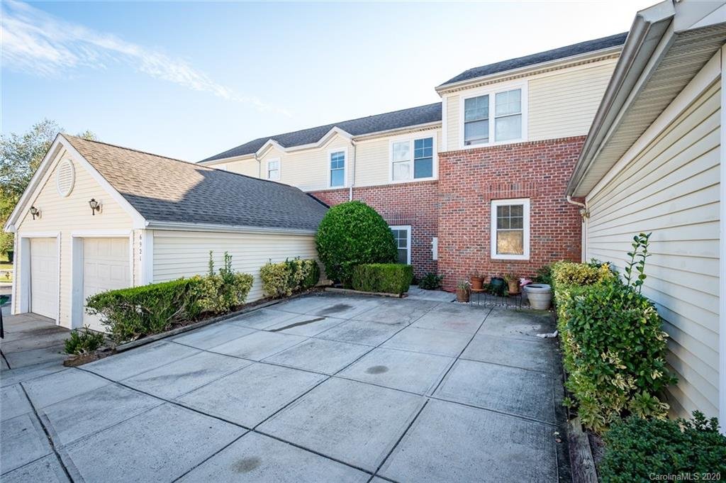 Property image 1 at 6921 Misty Pine Lane, Charlotte, NC 28217