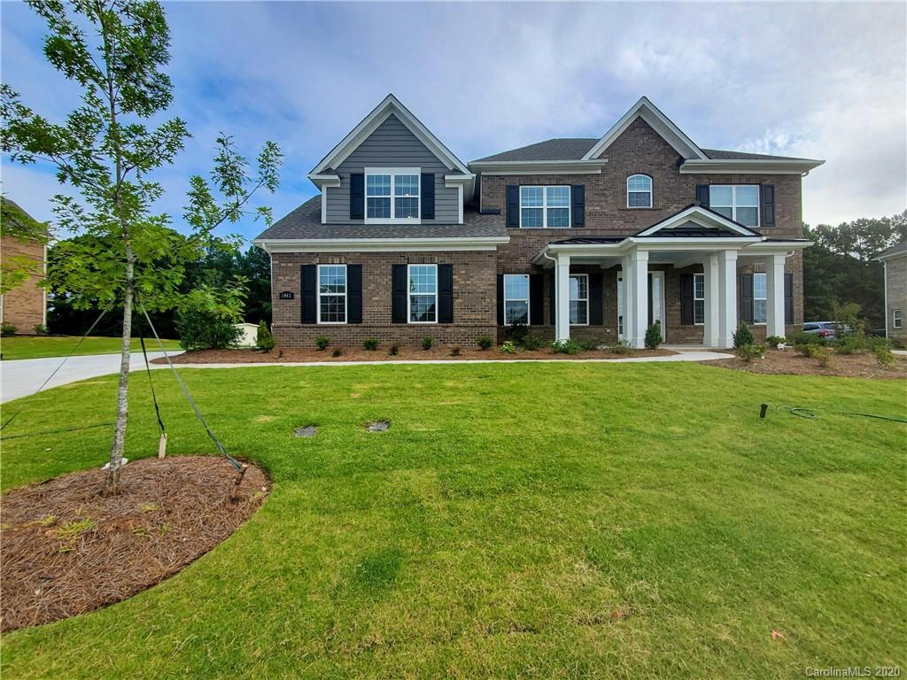 Property image 1 at 1042 Liggets Drive, Matthews, NC 28104