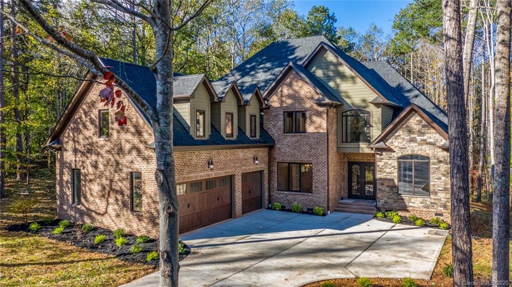 Property image 1 at 290 Mccrary Road, Mooresville, NC 28117