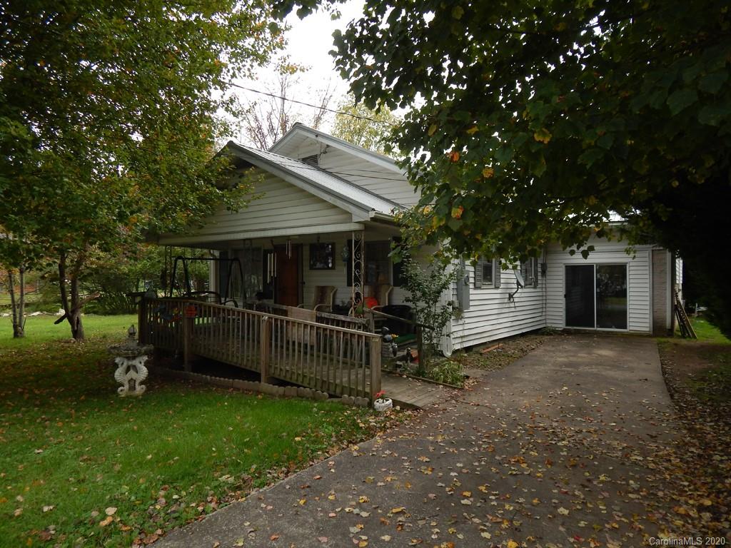 Property image 1 at 320 Westwood Circle, Waynesville, NC 28786