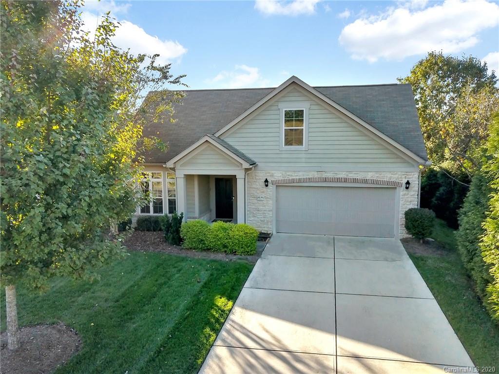 Property image 1 at 4406 Parkgate Drive, Matthews, NC 28105