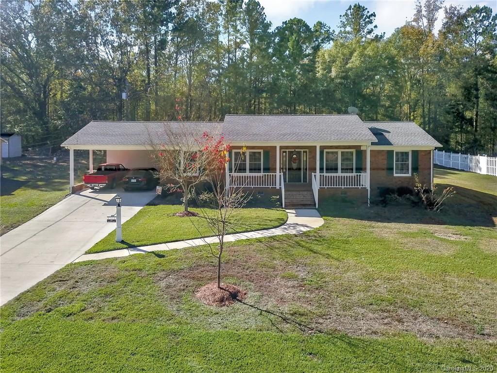 1301 Crestfield Drive