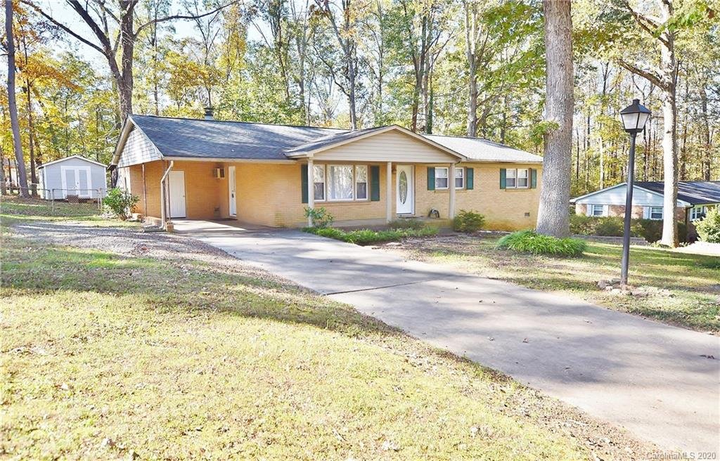 Property image 1 at 3513 Merry Oaks Lane, Dallas, NC 28034