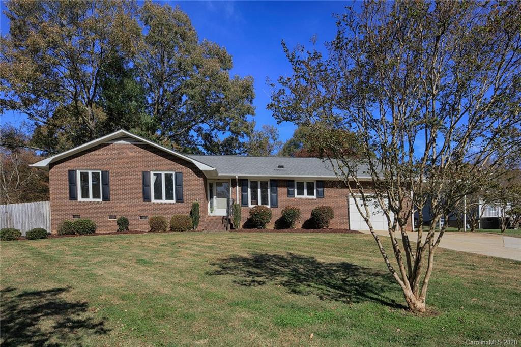 Property image 1 at 815 Ferncliff Drive, Mooresville, NC 28115