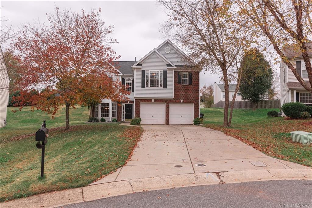 Property image 1 at 7113 Long Run Lane, Charlotte, NC 28216