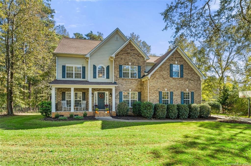 Property image 1 at 5404 Turkey Oak Drive, Mint Hill, NC 28227