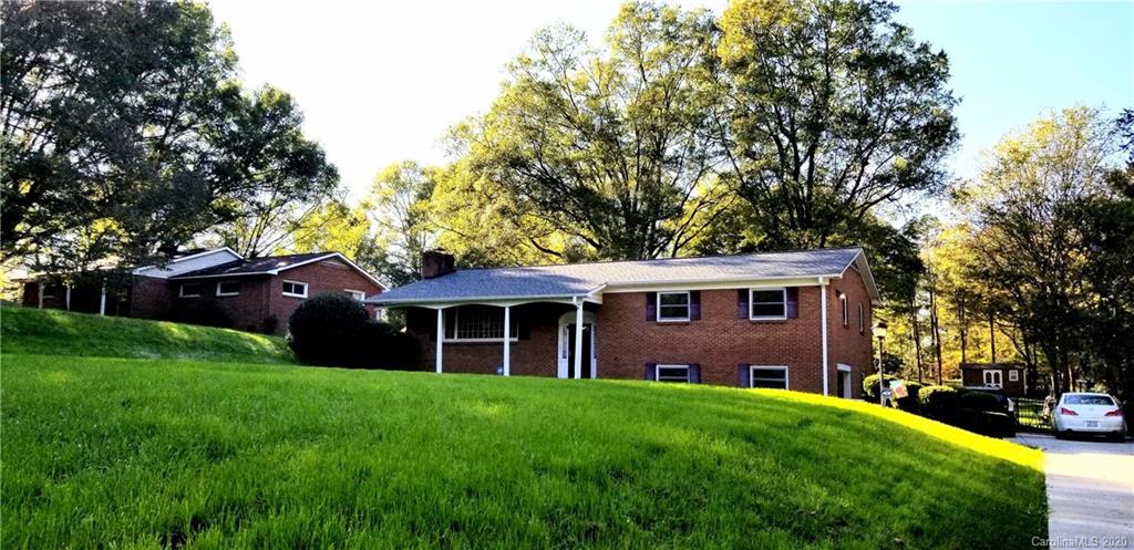 Property image 1 at 9021 Sharonbrook Drive, Charlotte, NC 28210