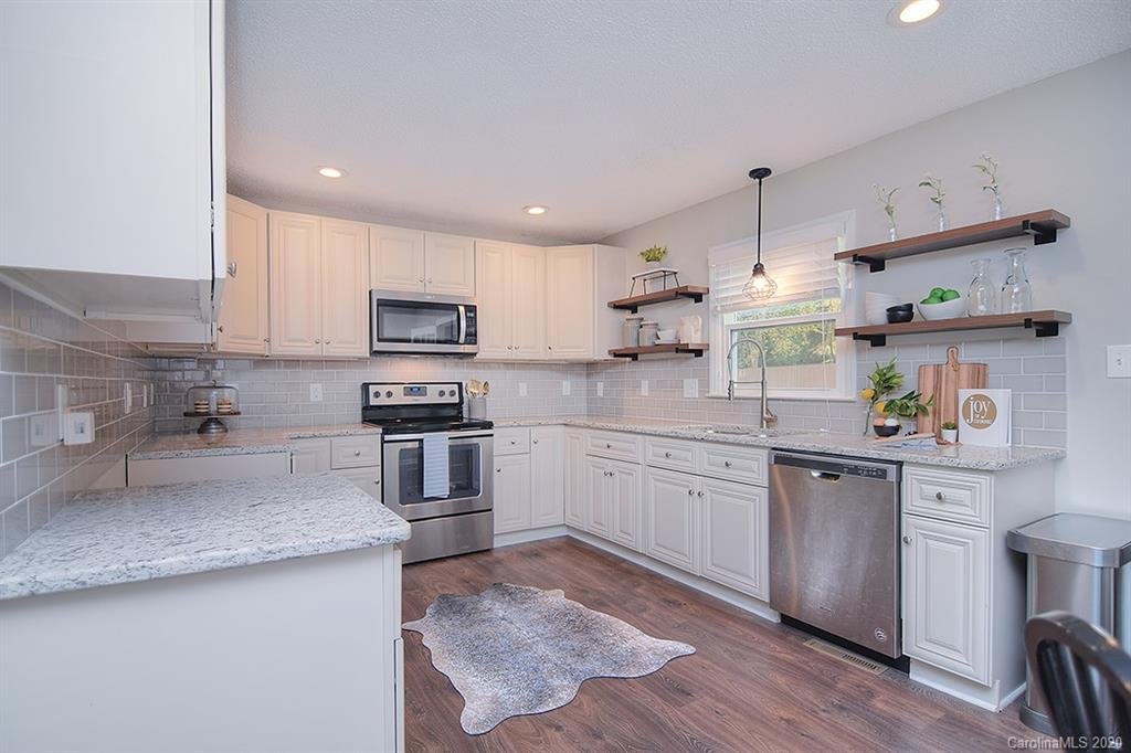 3714 Wonderland Drive