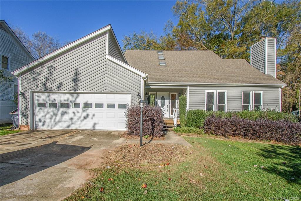 Property image 1 at 16507 Grapperhall Drive, Huntersville, NC 28078