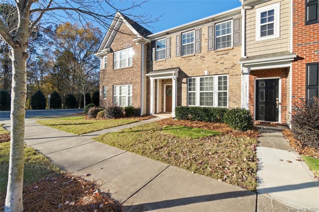 18307 The Commons Boulevard