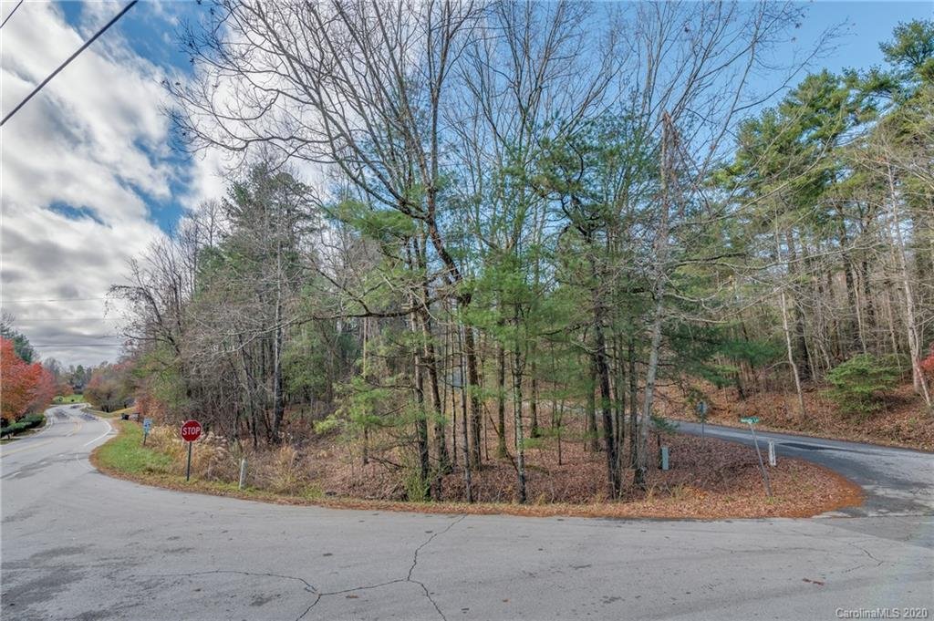 Property image 1 at 1 Melody Lane, Saluda, NC 28773