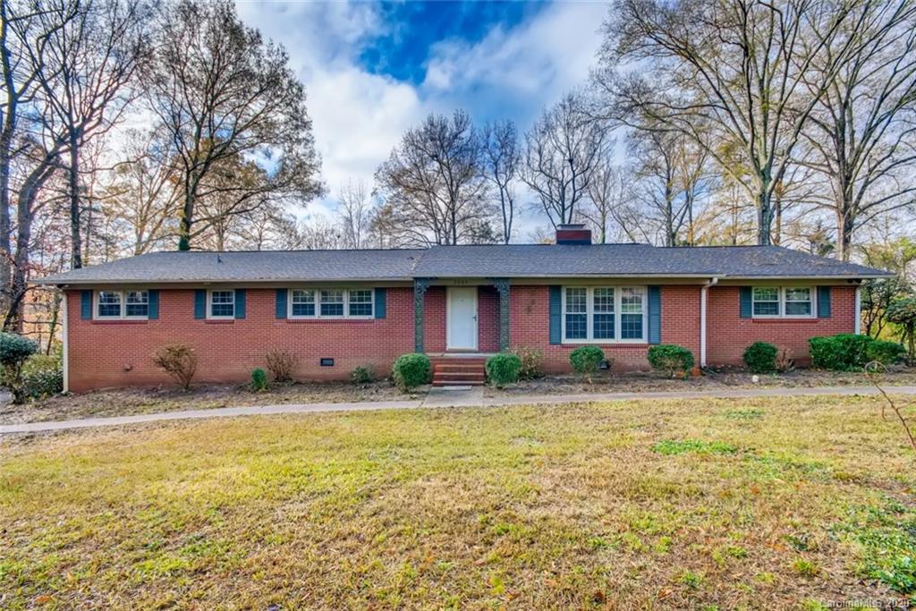 Property image 1 at 3905 Bellevue Terrace, Gastonia, NC 28056