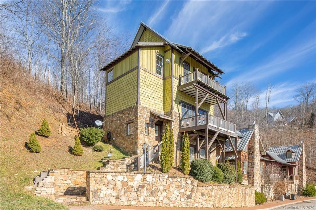 Property image 1 at 95 Breakaway Trail South, Mars Hill, NC 28754