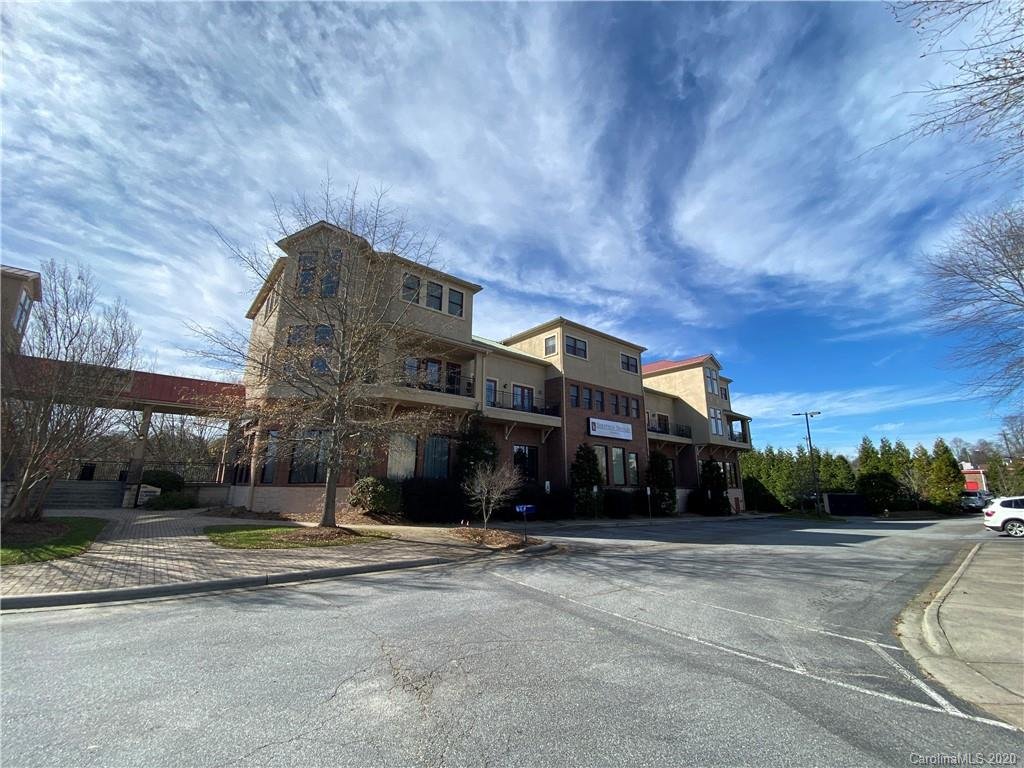 Property image 1 at 475 Church Street, Hendersonville, NC 28792