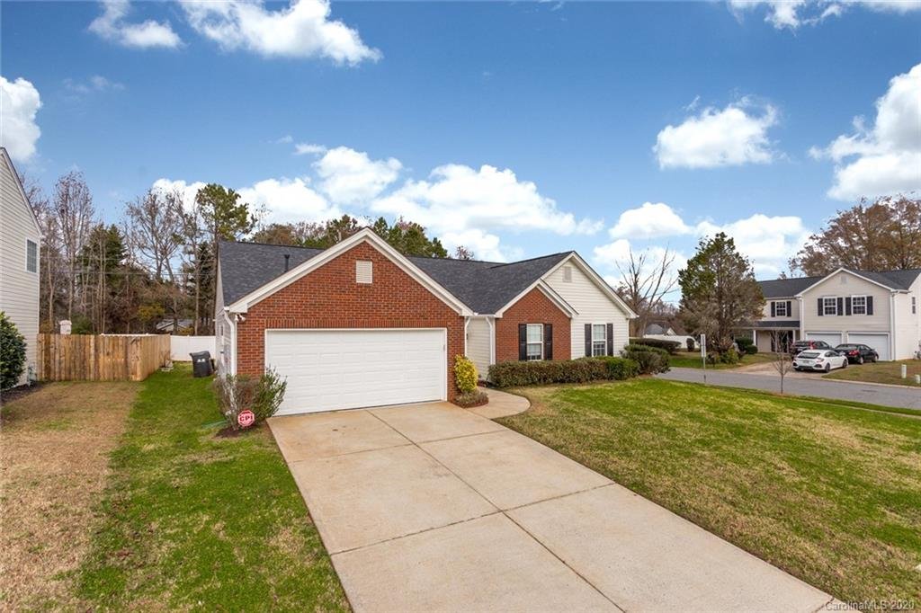 Property image 1 at 5002 Cello Court, Charlotte, NC 28215