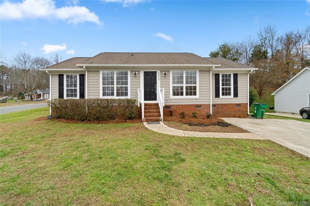 Property image 1 at 3330 Chistow Road, Matthews, NC 28105