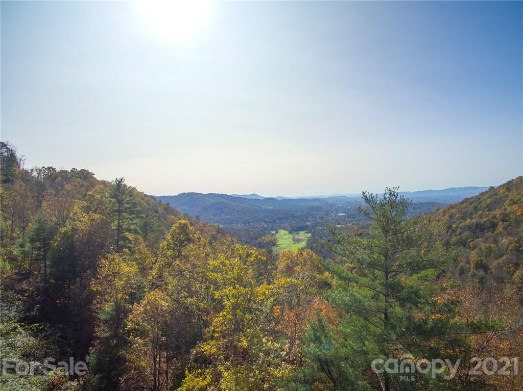 Property image 1 at 27 Villa Nova Drive, Asheville, NC 28804