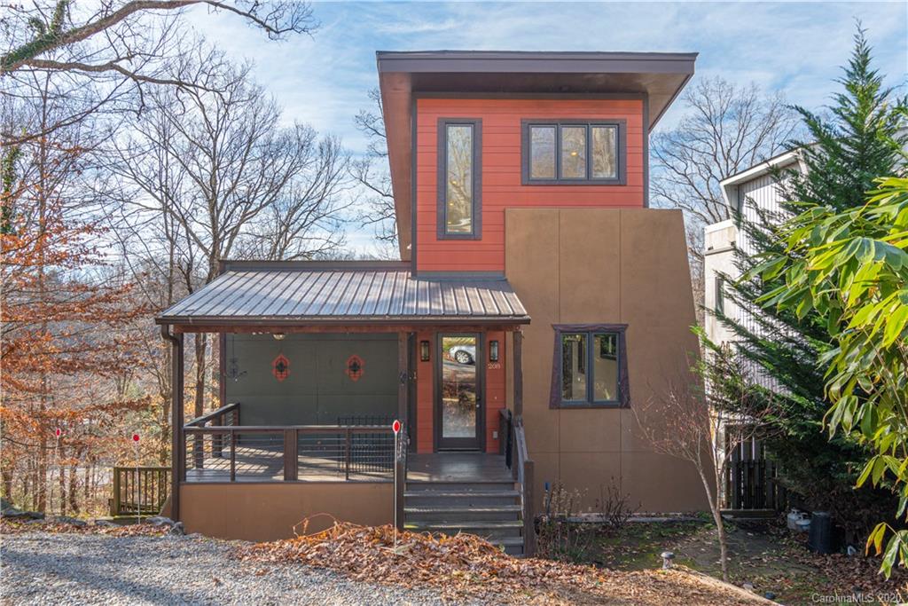 Property image 1 at 208 Westover Drive, Asheville, NC 28801