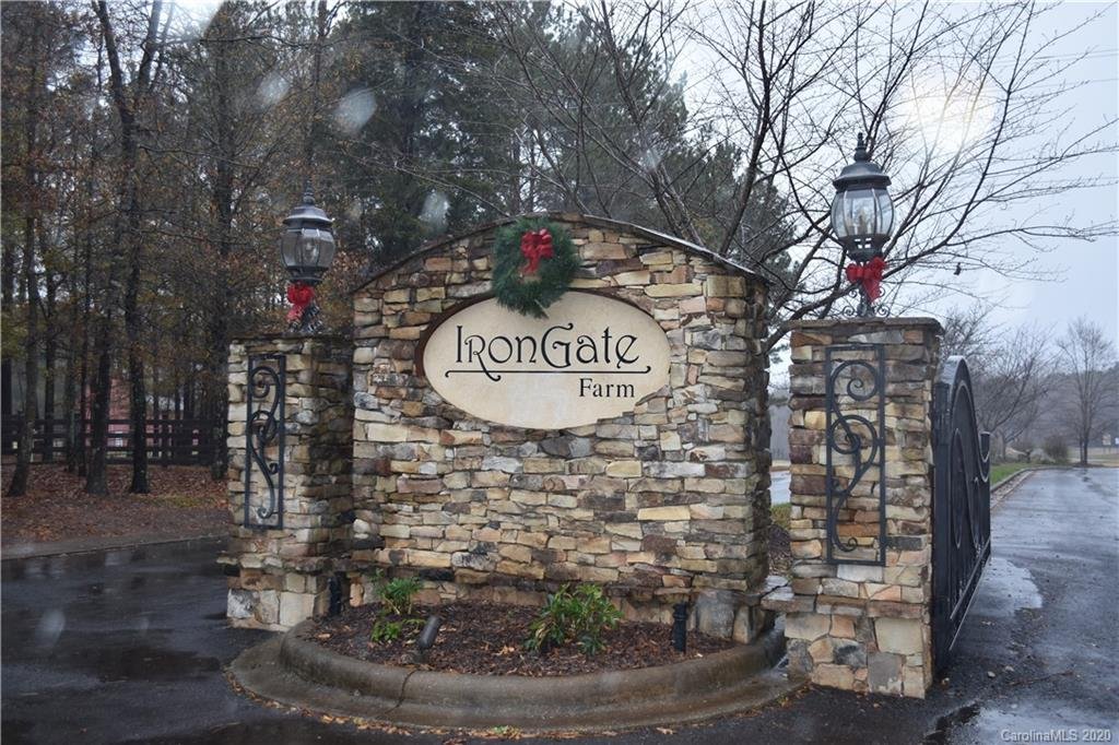 Property image 1 at 724 Bellegray Road, Clover, SC 29710