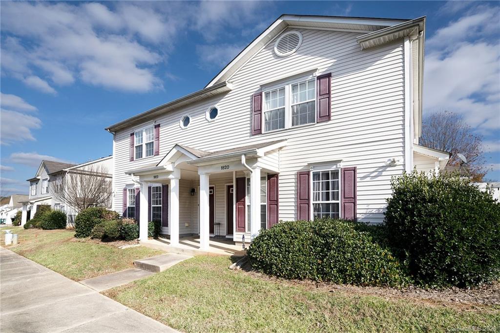 Property image 1 at 1820 Butterfly Lane, Charlotte, NC 28269